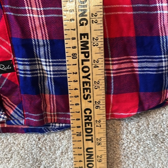 Rails Hunter Red Blue Plaid Button Down Flannel Blouse Size Small - Picture 11 of 12